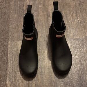 Hunter Women’s Chelsea Black Rain Boots, Size 11